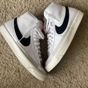 Blazer mid 77 vintage “white black”